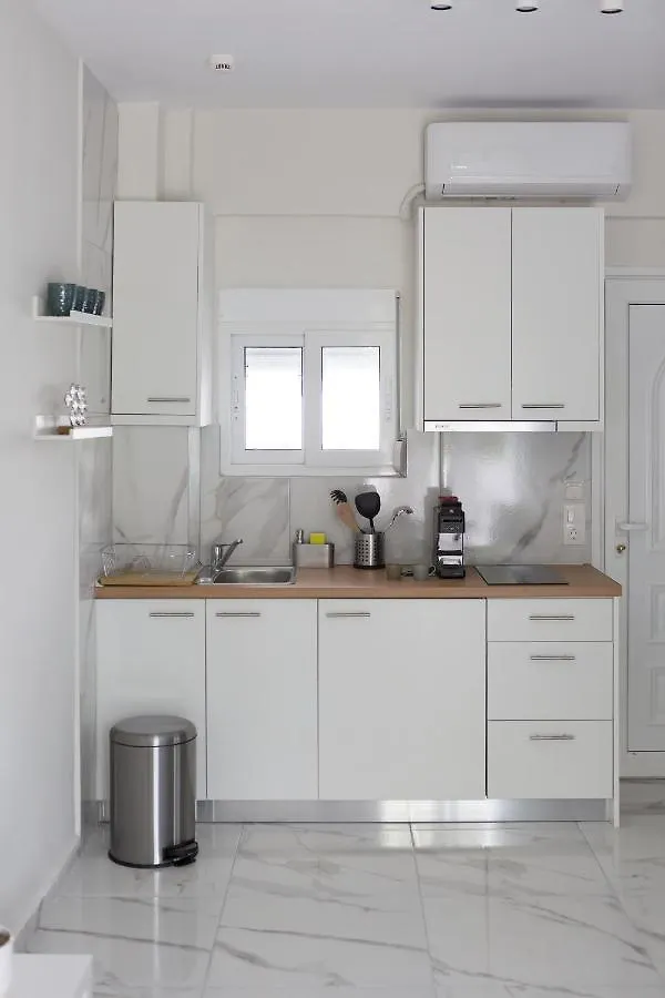 Maya Apartments Ханиоти